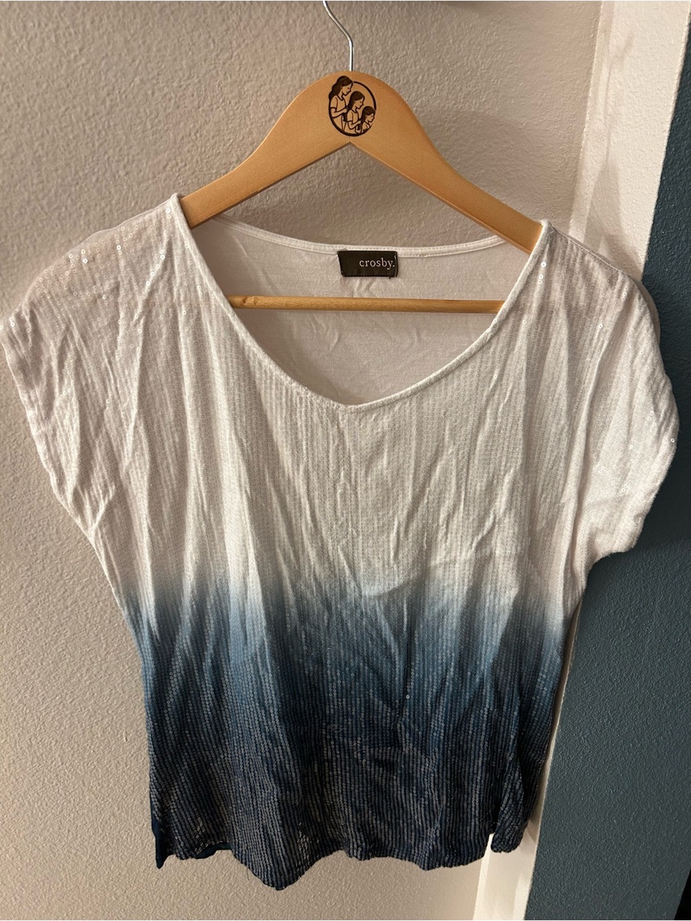 Crosby White to Navy Ombre Short Sleeve Top size medium